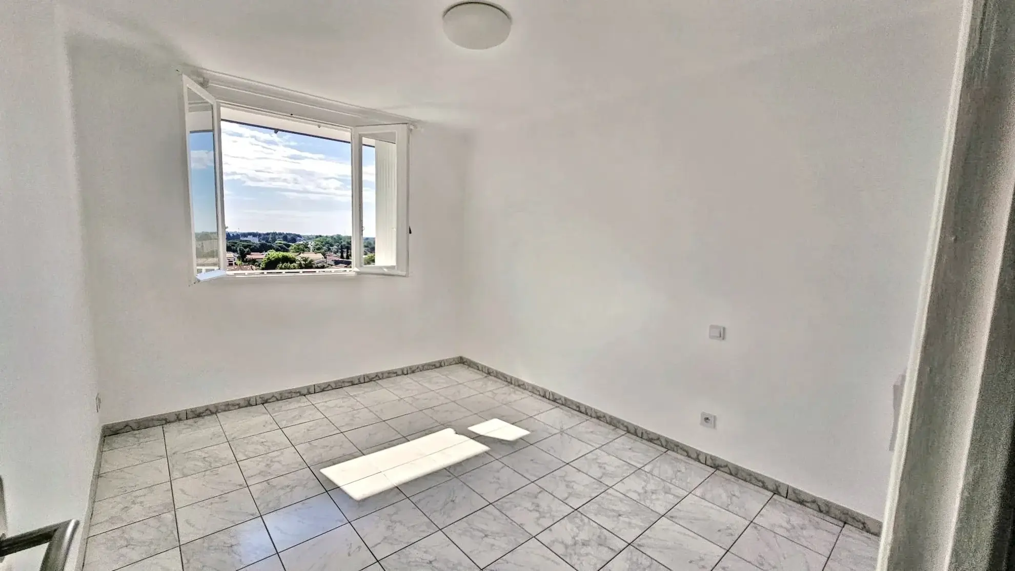 Appartement T4 lumineux de 66 m² avec balcon à Montpellier Sud 
