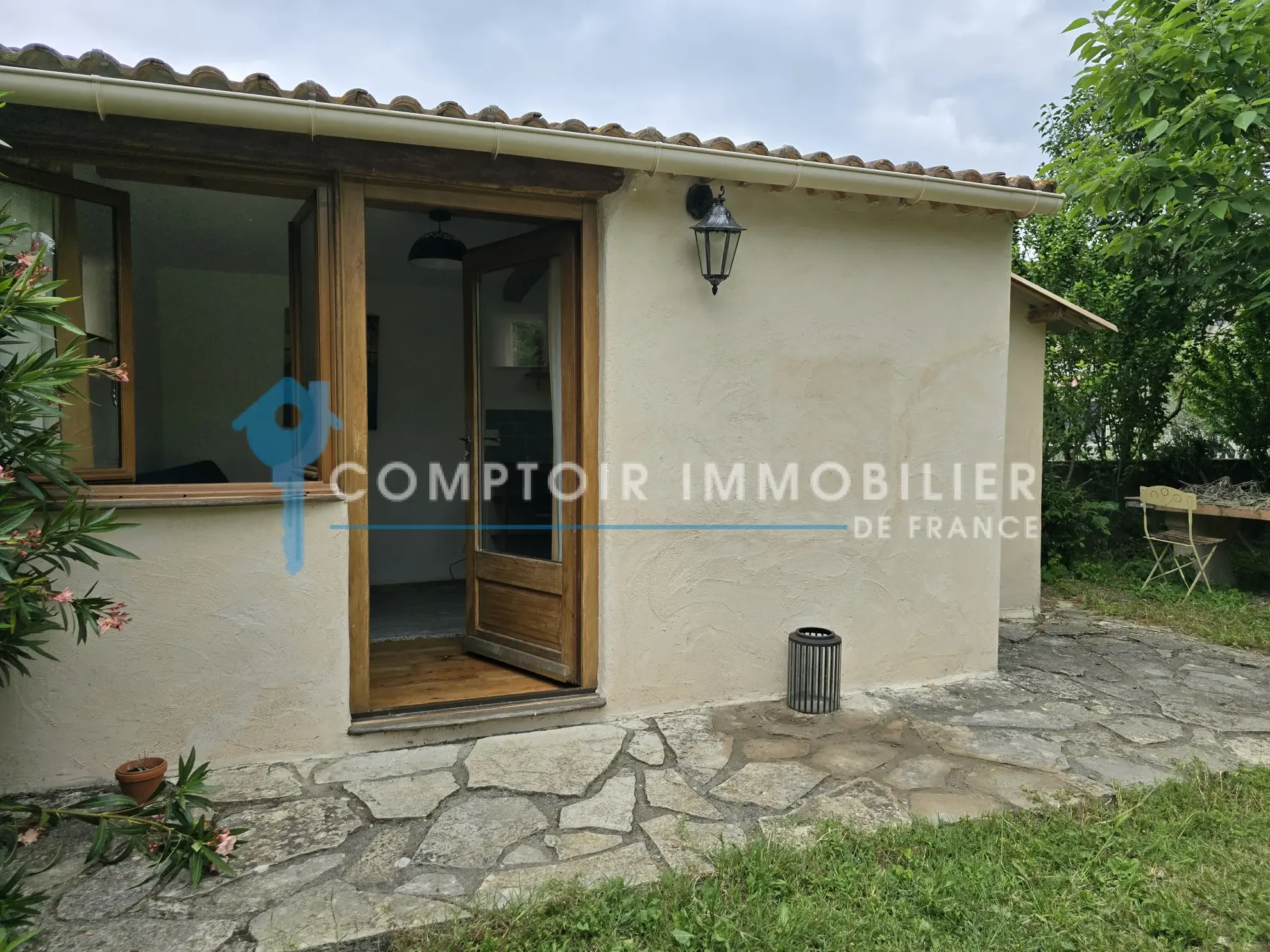 Superbe villa T5 de 82 m² à Cendras avec jardin et dépendance 