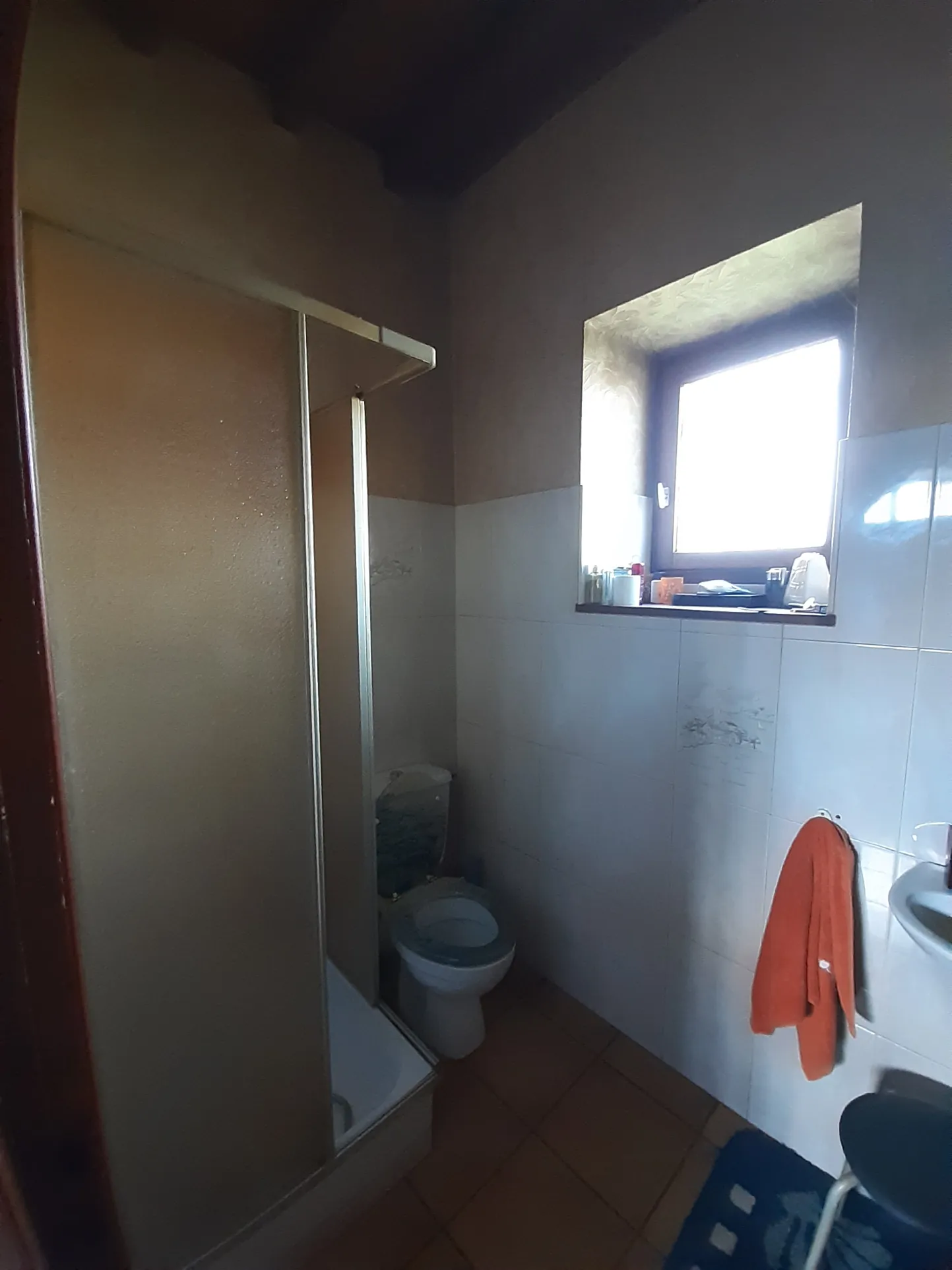 Maison de 160 m² à Juillan à vendre avec 3 chambres et terrain de 270 m² 