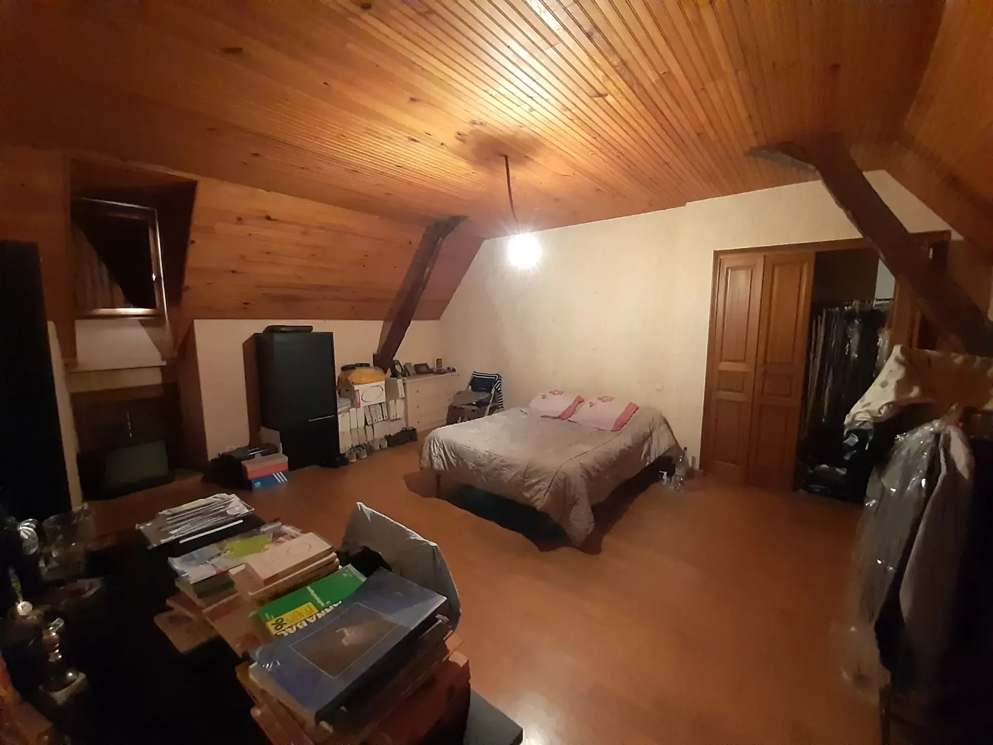 Maison de 160 m² à Juillan à vendre avec 3 chambres et terrain de 270 m² 