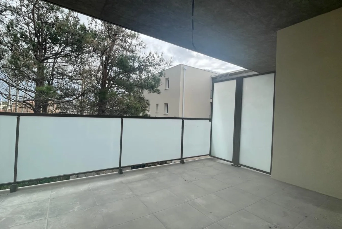Superbe appartement T3 à Vias-Plage avec terrasse et parking privé 