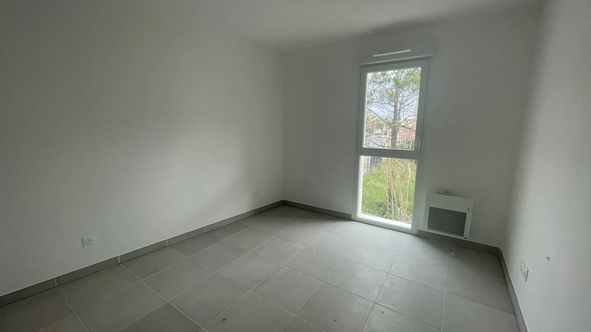 Superbe appartement T3 à Vias-Plage avec terrasse et parking privé 
