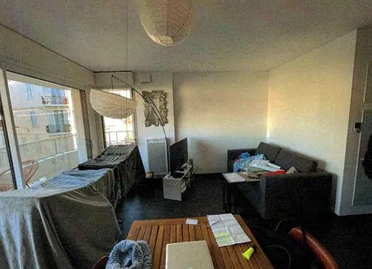 Appartement T2 à vendre à Cannes - 40m² avec terrasse à 87 000 € 