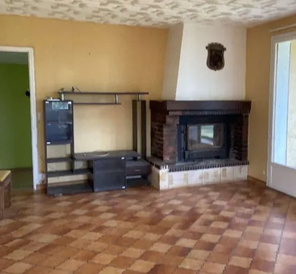 Achat villa 3 chambres à Treigny-Perreuse-Sainte-Colombe - Opportunité à 44 000 € 