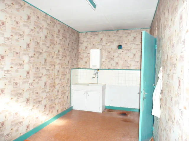 Grande maison de village à vendre à Châtillon-en-Bazois (58) avec potentiel locatif 