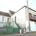 Grande maison de village à vendre à Châtillon-en-Bazois (58) avec potentiel locatif