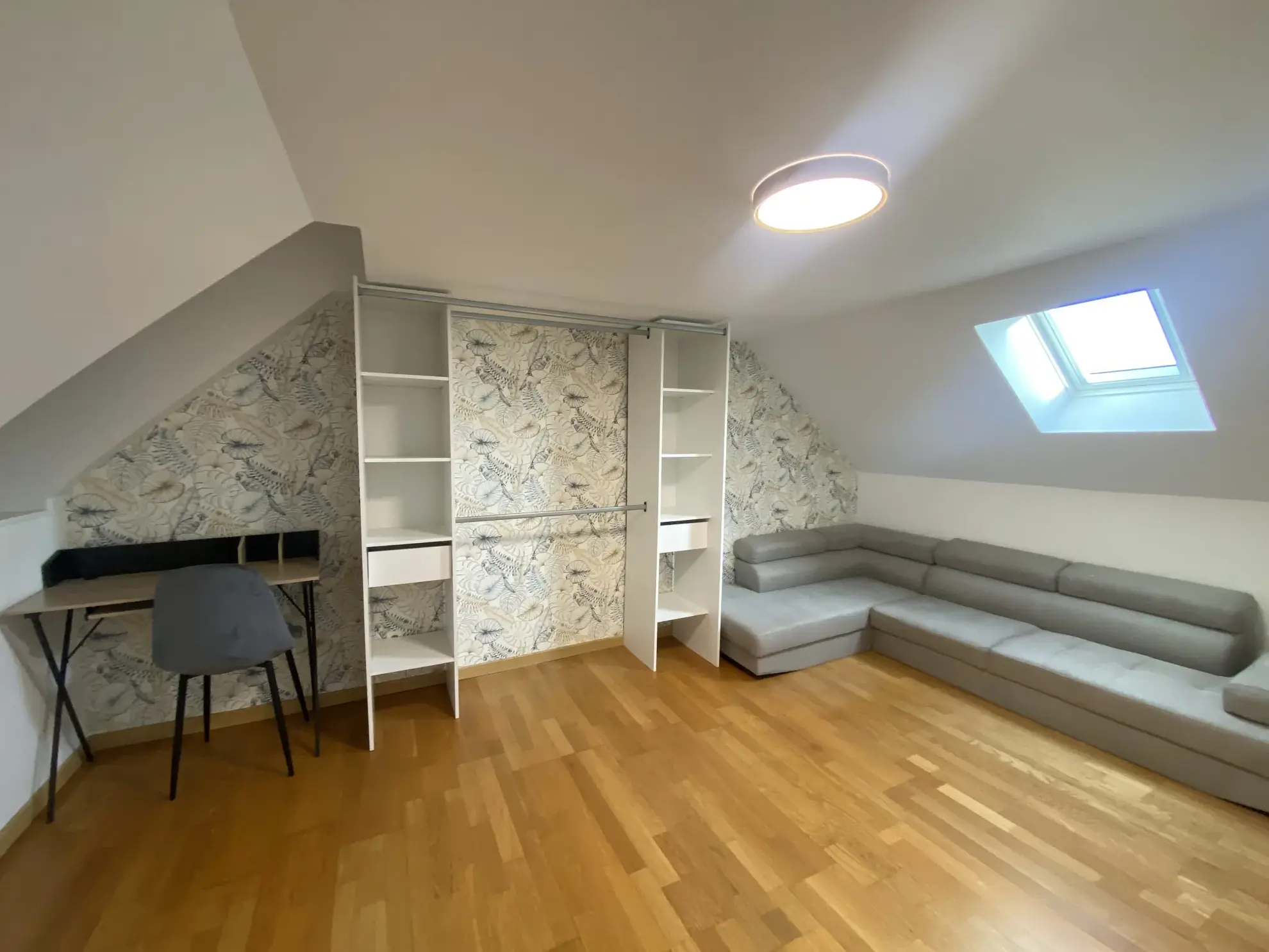 Maison 4 chambres à vendre dans le centre du Mans avec cour et cave 