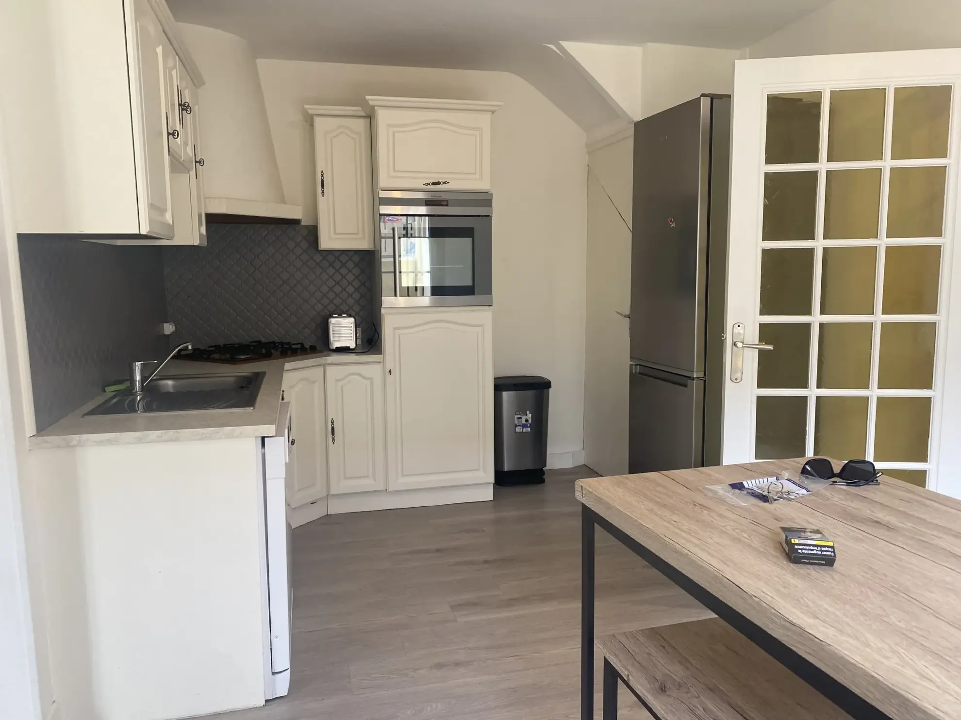 Maison 4 chambres à vendre dans le centre du Mans avec cour et cave 