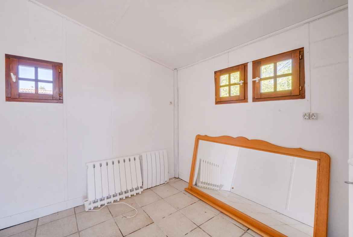 Maison 4 pièces de 90m² avec atelier et jardin à Gauriaguet 