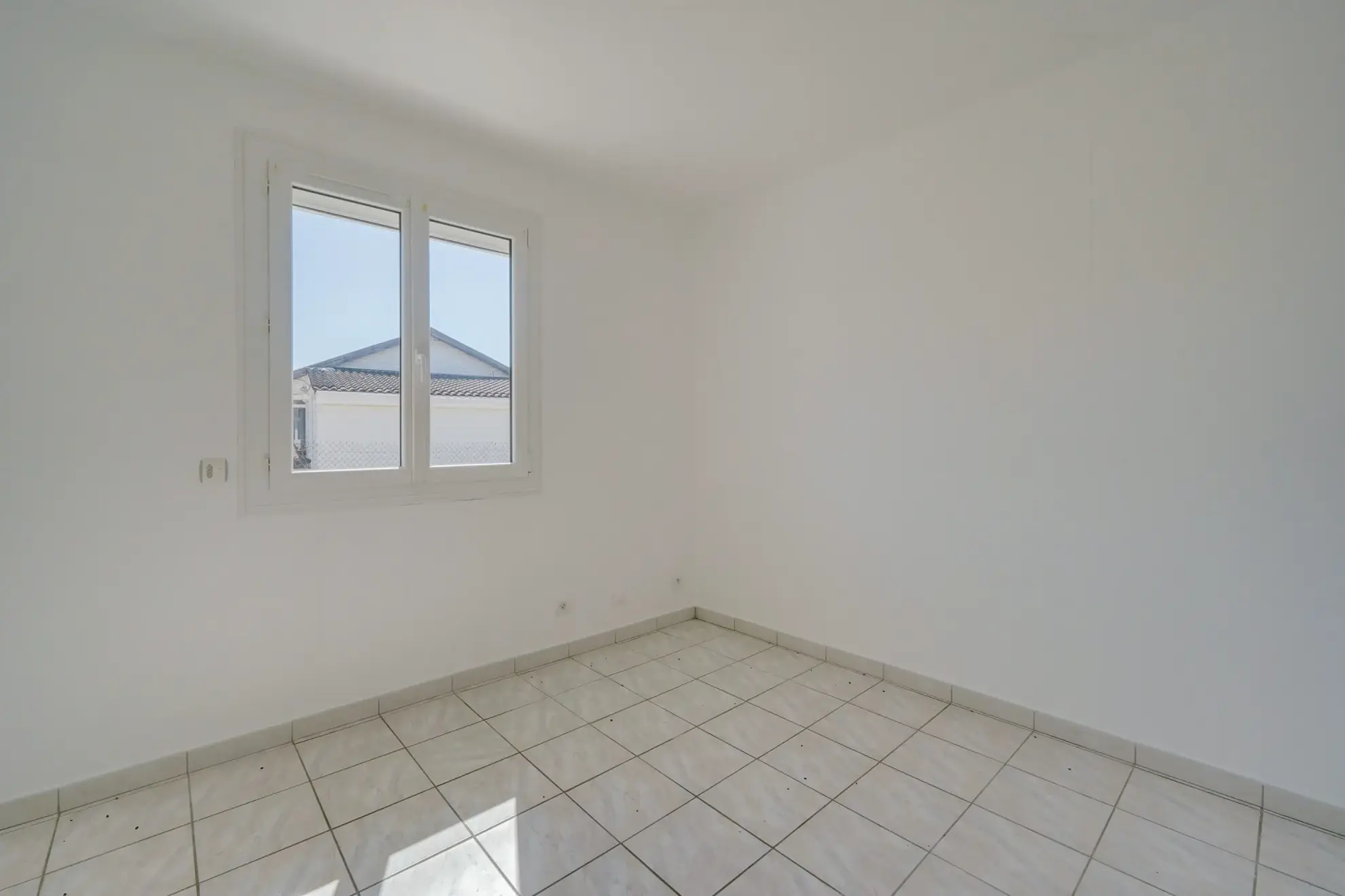 Maison 4 pièces de 90m² avec atelier et jardin à Gauriaguet 