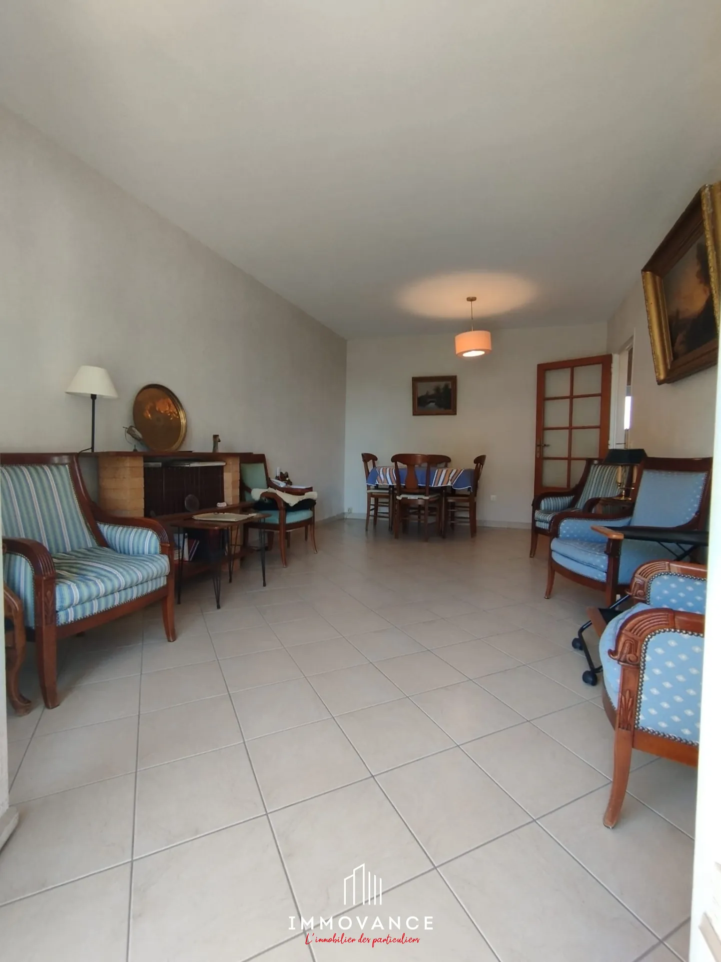 Appartement T4 de 82 m² avec balcon, parking et garage au centre de Castelnau-le-Lez 