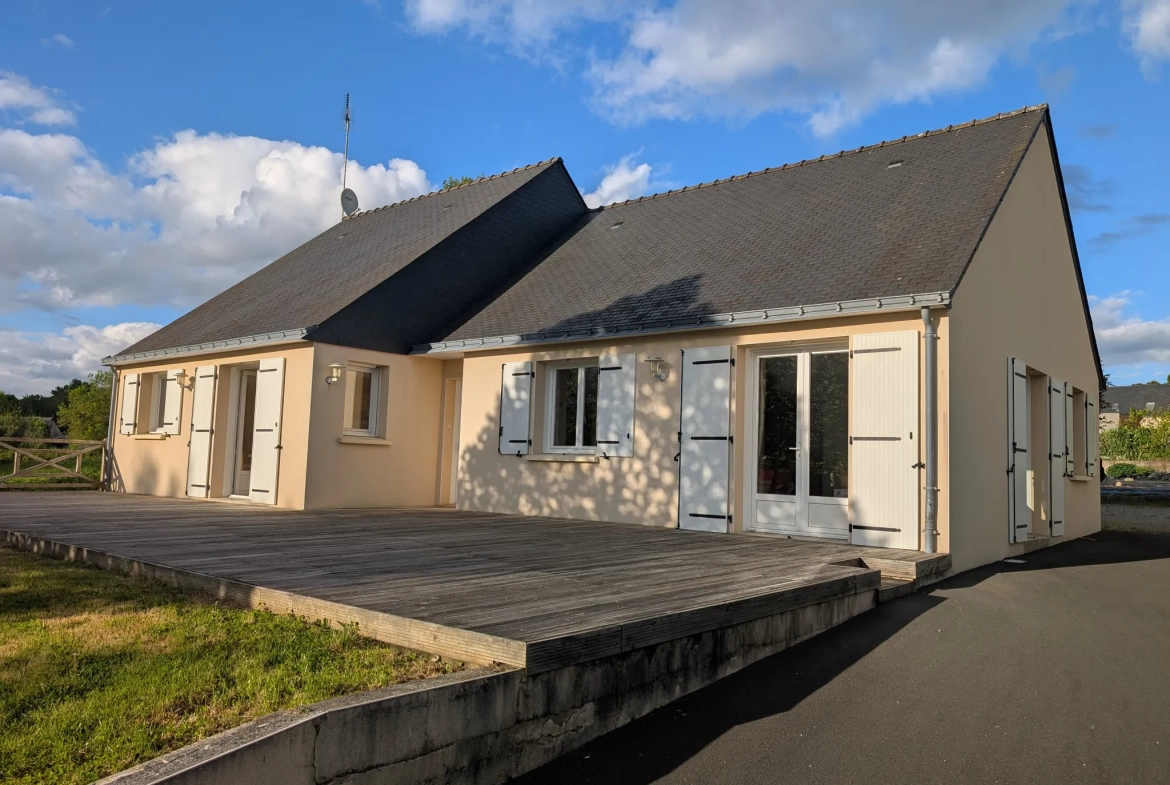 Maison familiale avec jardin, dépendance et potentiel à Erbray (44110) 