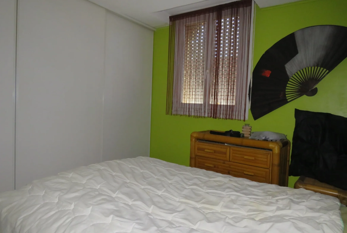 Spacieux appartement duplex de 77 m² à Perpignan avec terrasse et garage 