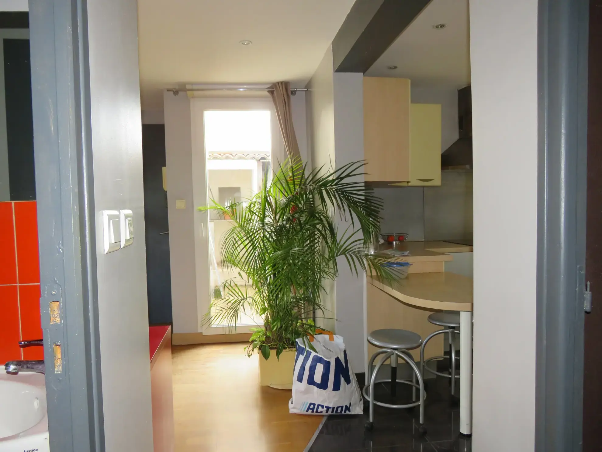 Spacieux appartement duplex de 77 m² à Perpignan avec terrasse et garage 
