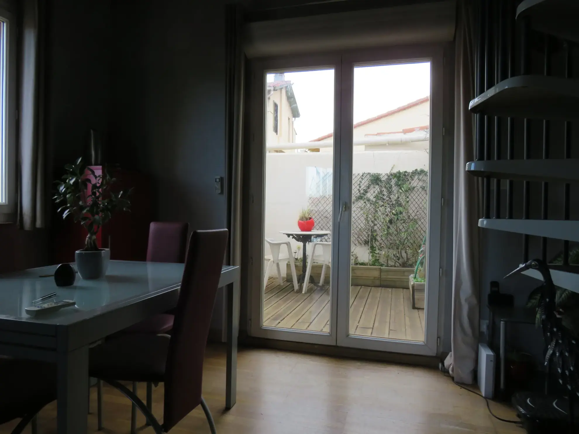 Spacieux appartement duplex de 77 m² à Perpignan avec terrasse et garage 