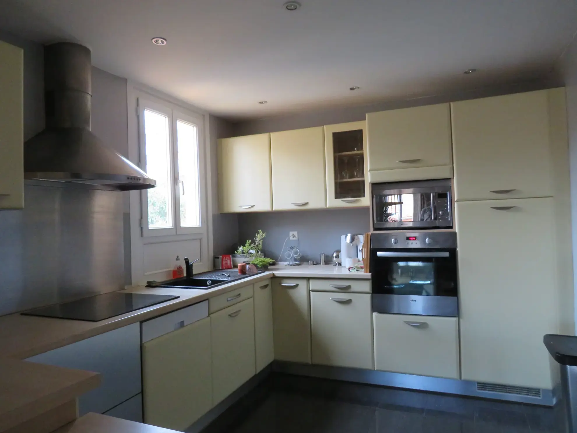 Spacieux appartement duplex de 77 m² à Perpignan avec terrasse et garage 