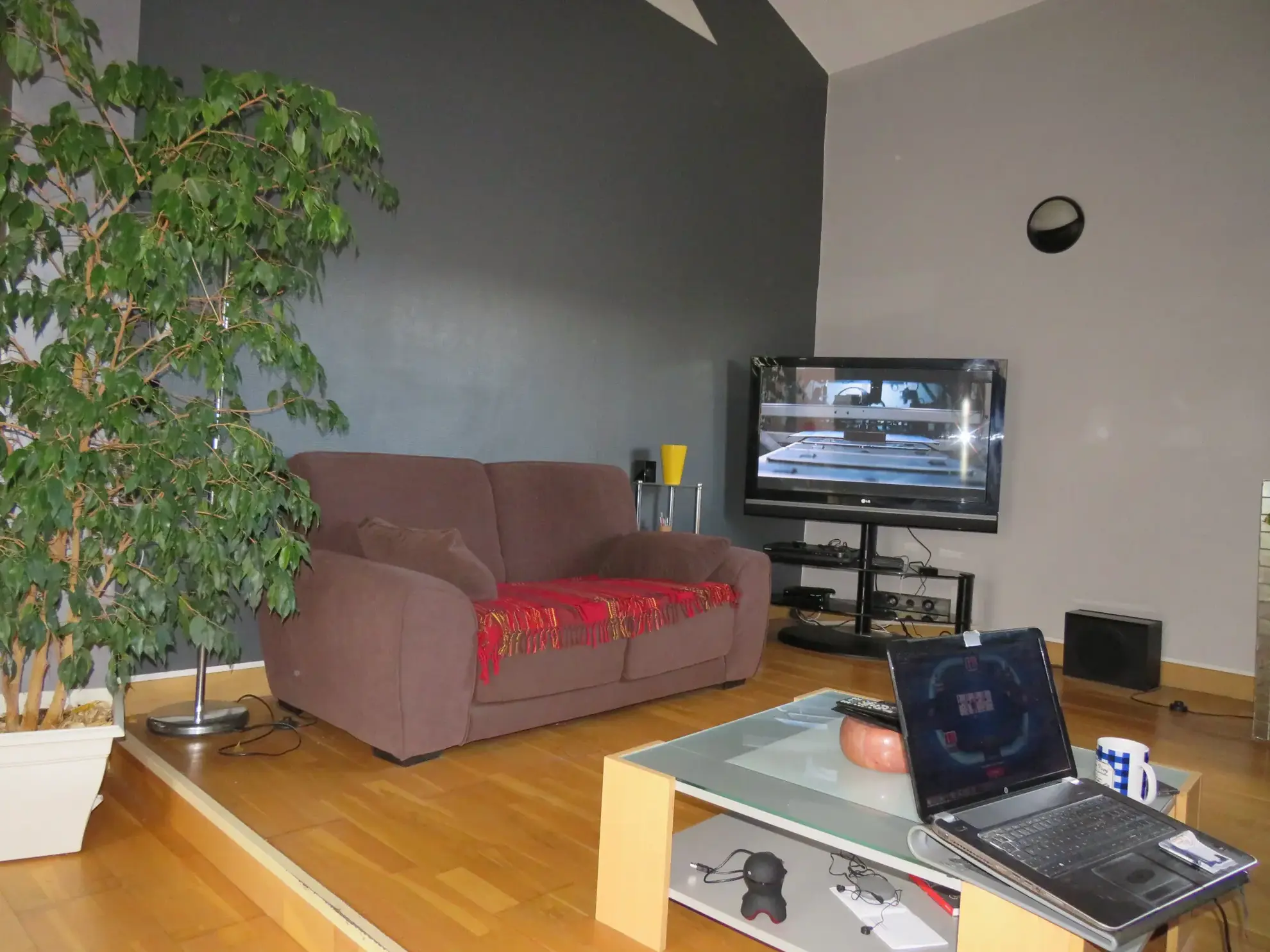 Spacieux appartement duplex de 77 m² à Perpignan avec terrasse et garage 