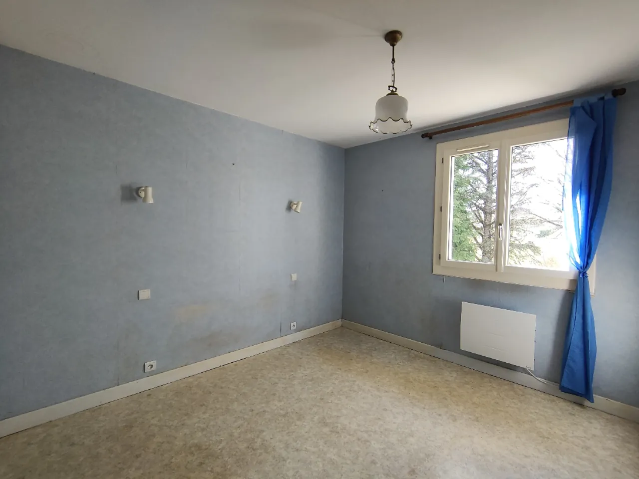 Belle maison de campagne de 105 m² avec terrain boisé près de Tulle 