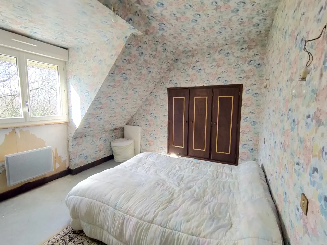 Belle maison de campagne de 105 m² avec terrain boisé près de Tulle 