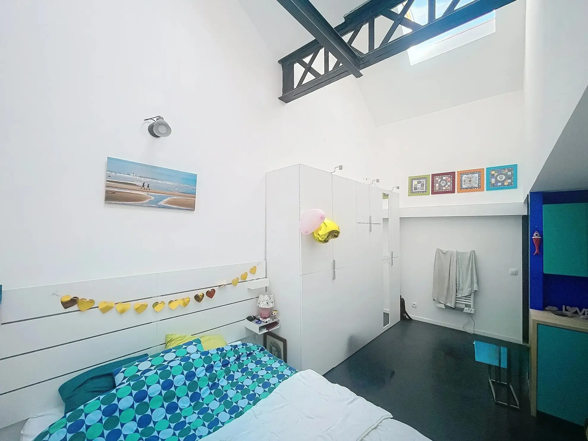 Superbe loft de 130 m² avec terrasse et parking à Tourcoing 