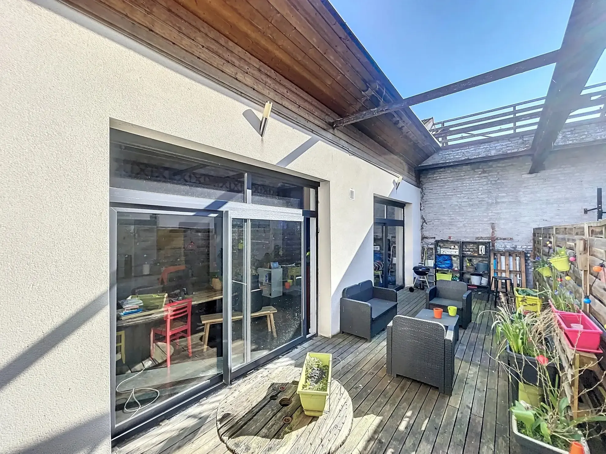 Superbe loft de 130 m² avec terrasse et parking à Tourcoing 