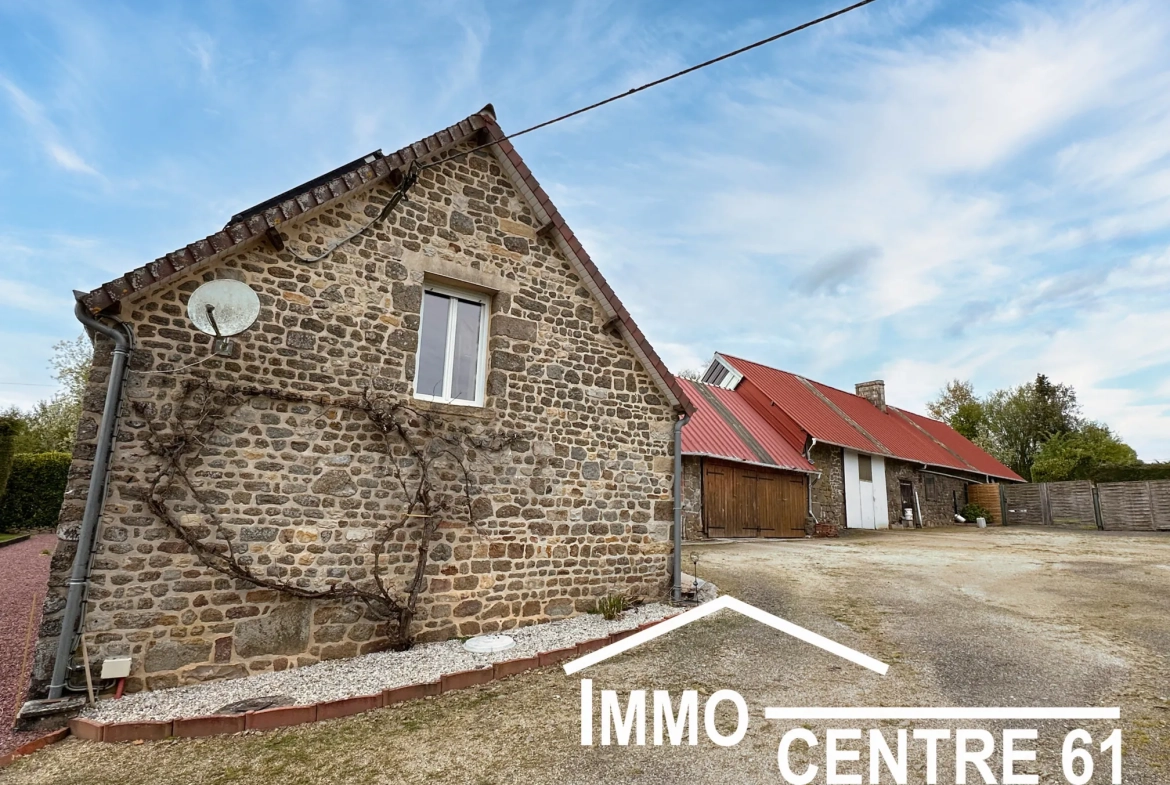 Belle maison en pierre avec dépendances sur 4178m² proche La Ferté Macé et Flers 
