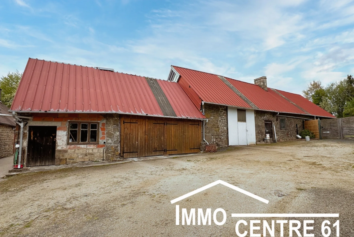 Belle maison en pierre avec dépendances sur 4178m² proche La Ferté Macé et Flers 