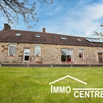 Belle maison en pierre avec dépendances sur 4178m² proche La Ferté Macé et Flers