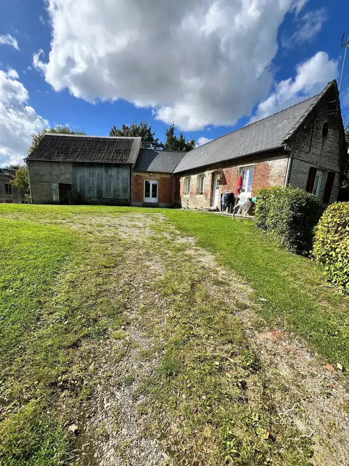 Fermette à vendre à Iron (02510) - Charmante maison de 95 m² avec terrain dans les Ardennes 