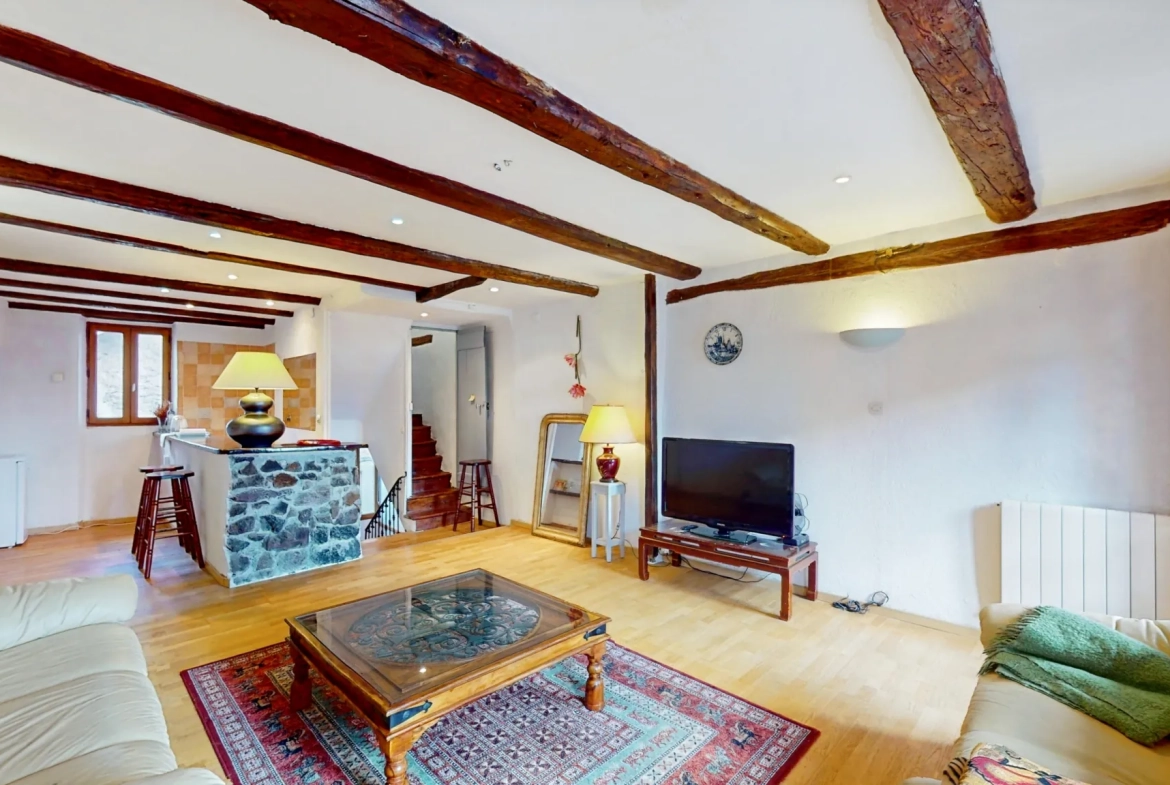 Spacieuse maison de village de 140 m² à Valdeblore avec potentiel de division 