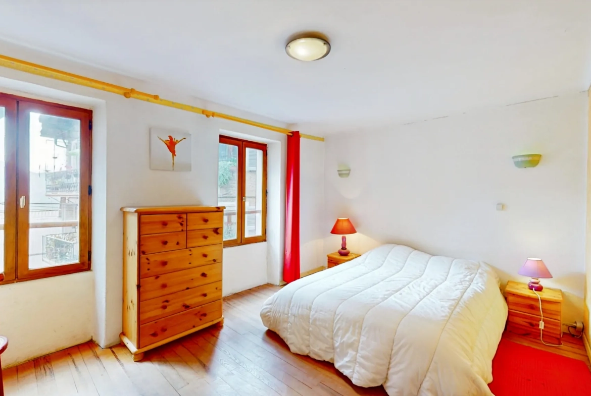 Spacieuse maison de village de 140 m² à Valdeblore avec potentiel de division 