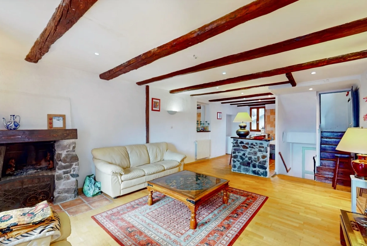 Spacieuse maison de village de 140 m² à Valdeblore avec potentiel de division 