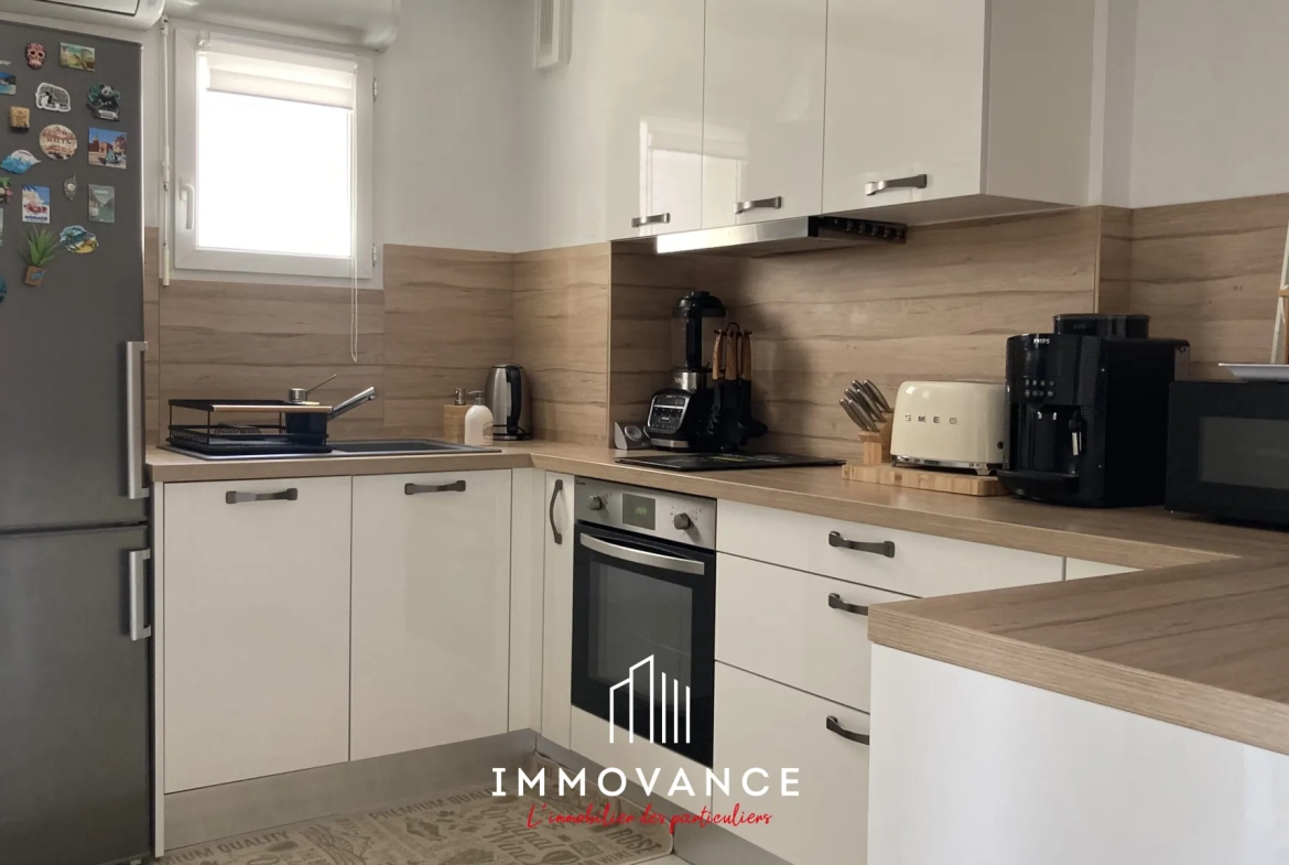 À vendre appartement T3 avec terrasse en vente à Agde, proche mer et commodités 