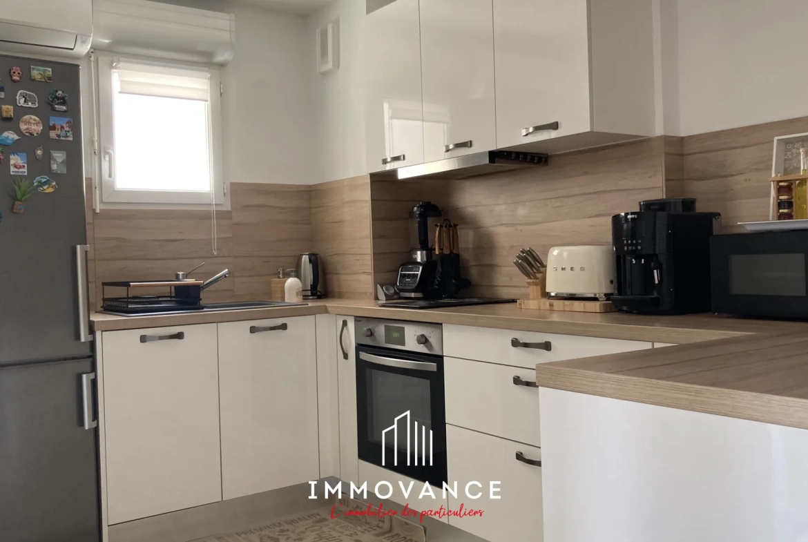 À vendre appartement T3 avec terrasse en vente à Agde, proche mer et commodités 