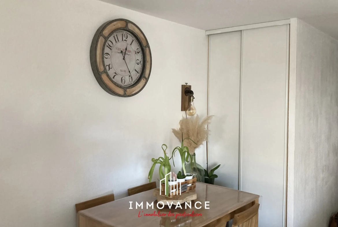 À vendre appartement T3 avec terrasse en vente à Agde, proche mer et commodités 