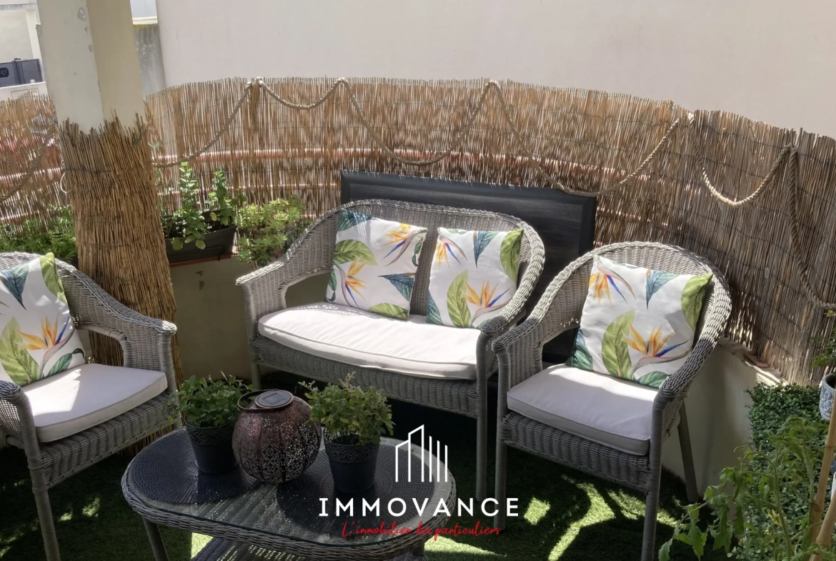 À vendre appartement T3 avec terrasse en vente à Agde, proche mer et commodités 