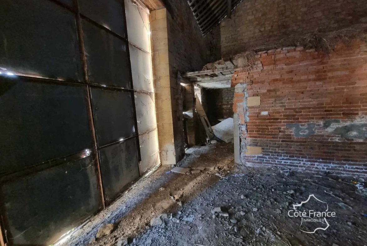 Maison ancienne à vendre dans les Ardennes avec potentiel de rénovation 