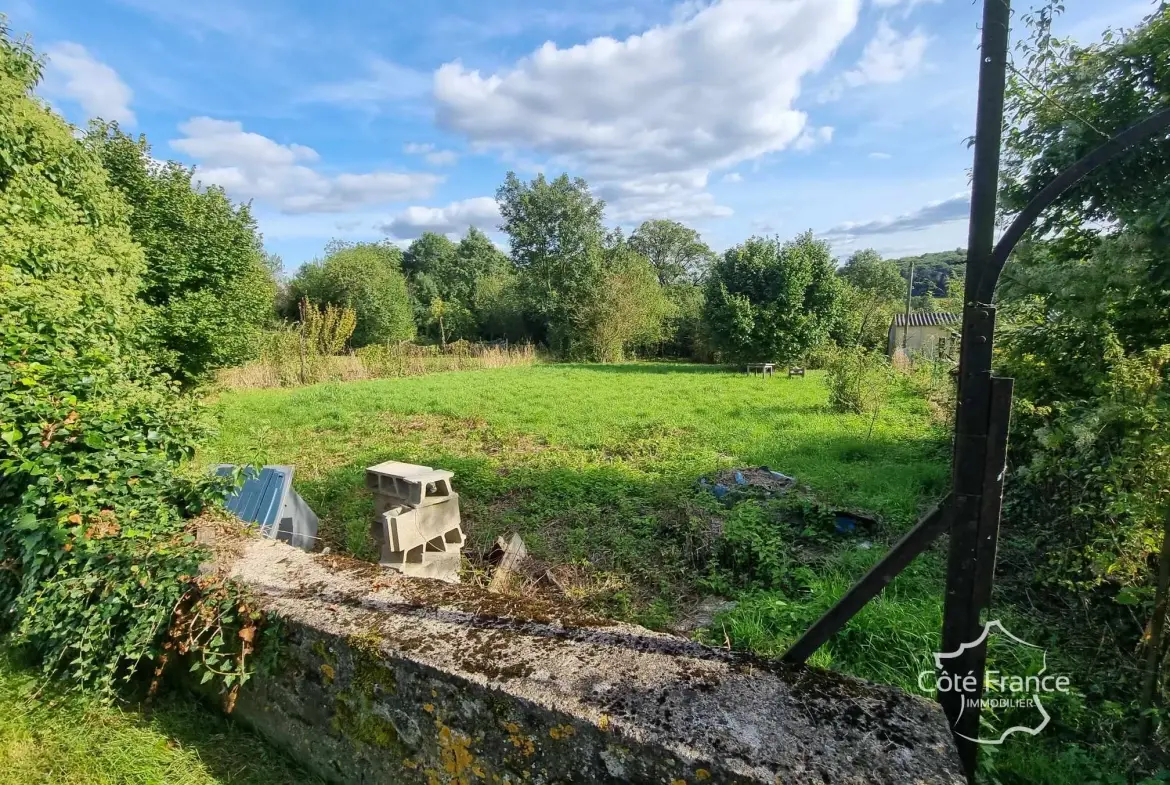 Maison ancienne à vendre dans les Ardennes avec potentiel de rénovation 
