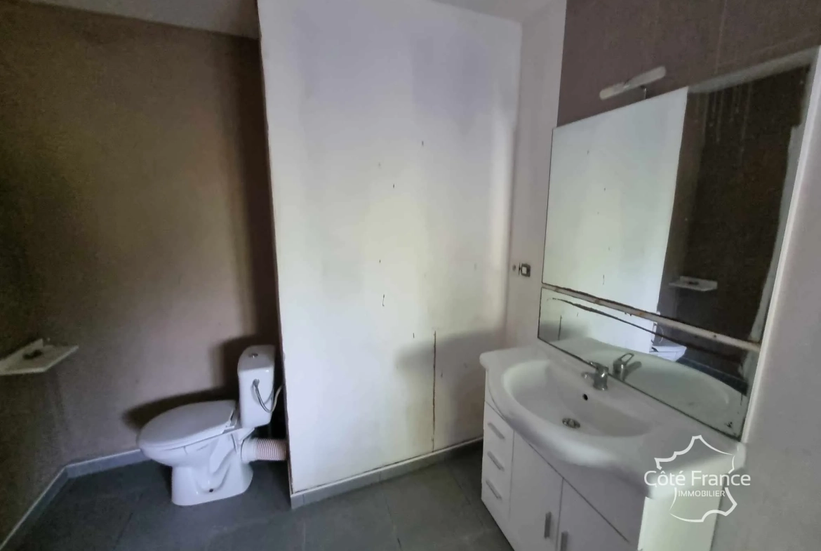 Maison ancienne à vendre dans les Ardennes avec potentiel de rénovation 