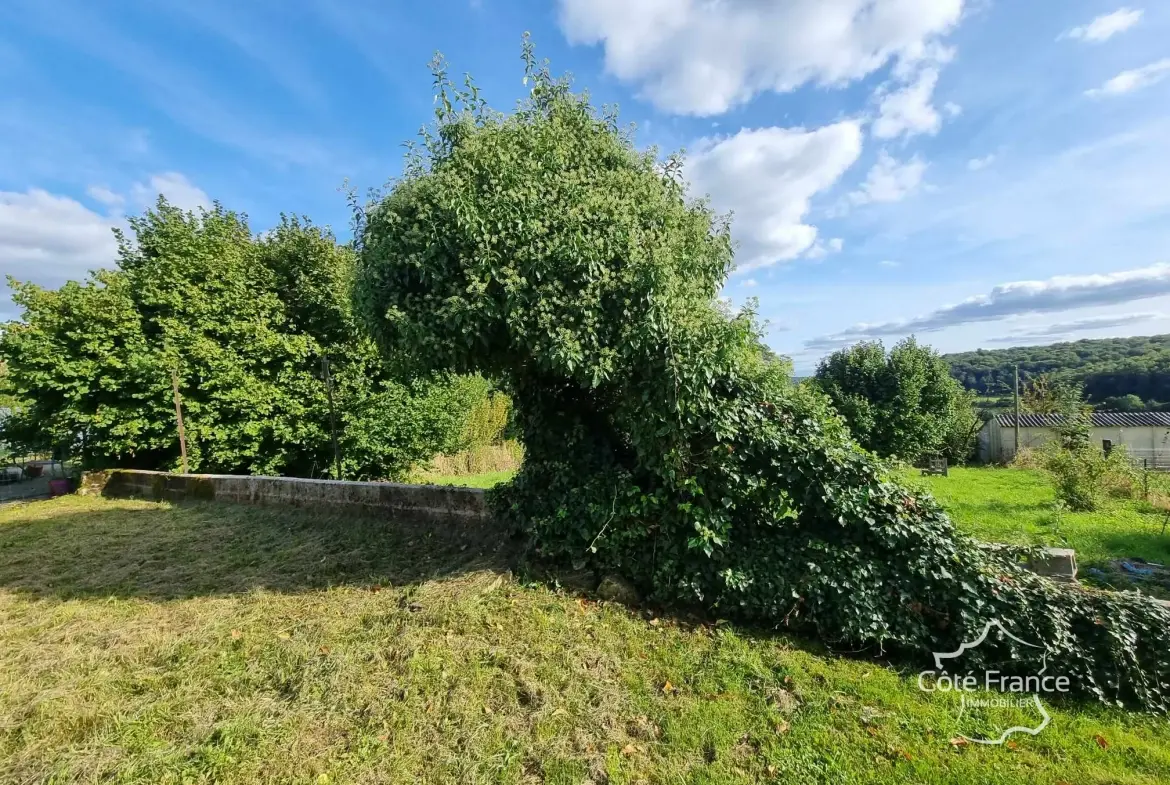 Maison ancienne à vendre dans les Ardennes avec potentiel de rénovation 