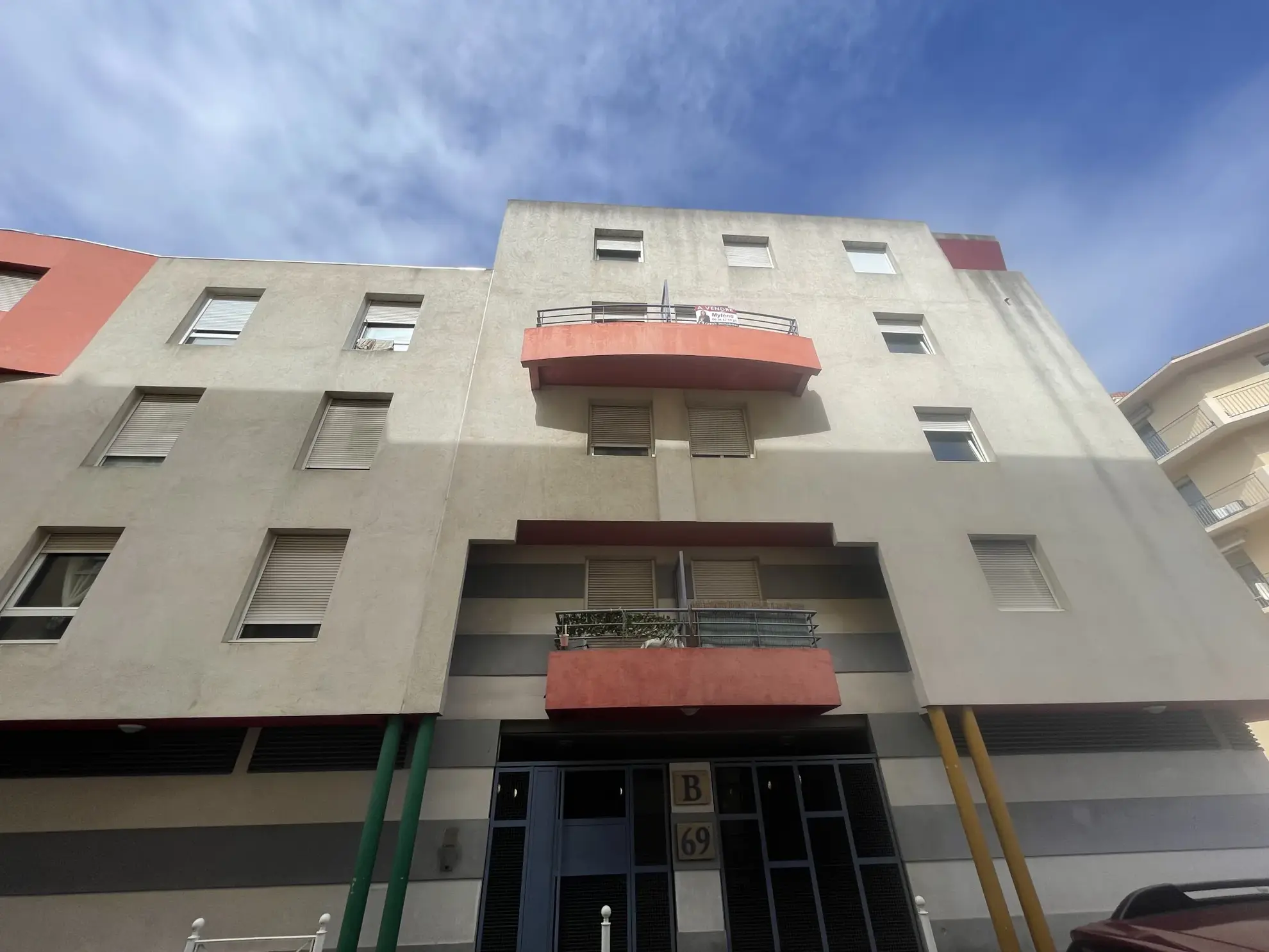 Studio de 25m² à Toulon avec parking, proche Clinique St Michel 