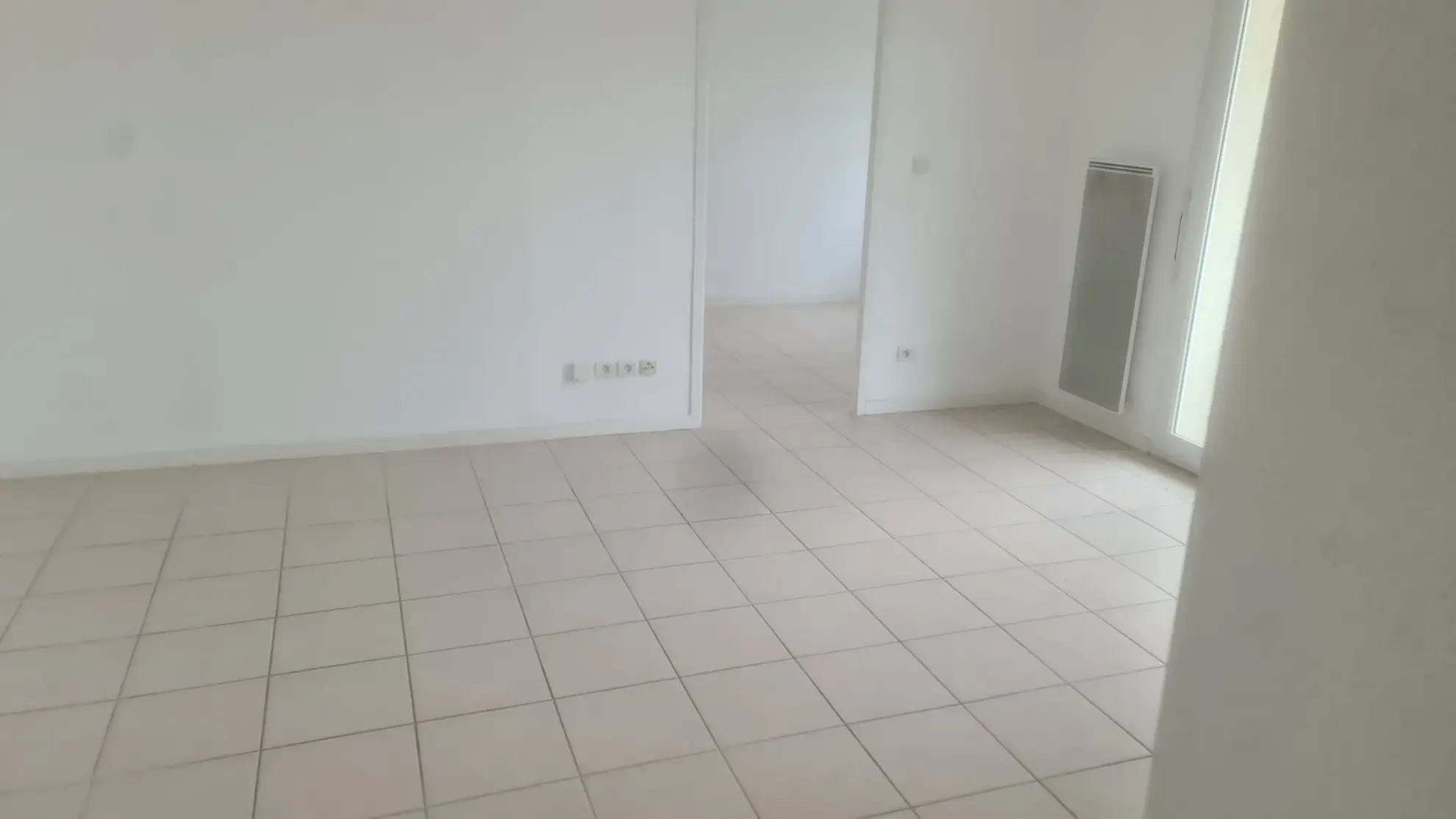 Appartement 3 pièces avec parking à Narbonne - Résidence sécurisée 