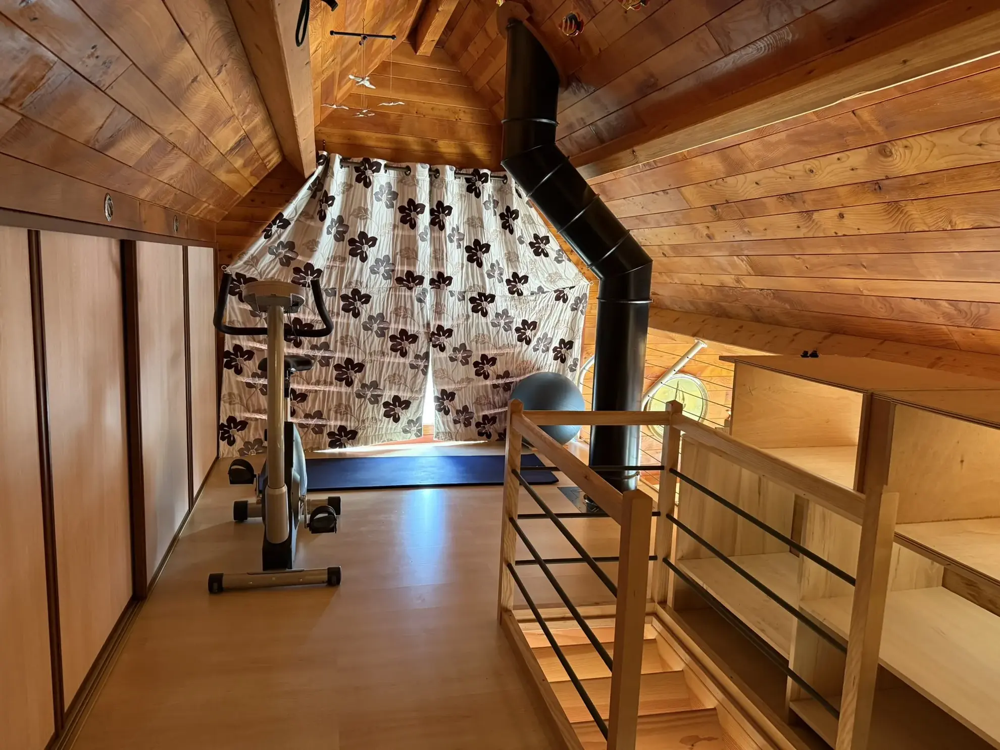 Maison individuelle de 144 m² avec dépendances en bord de rivière à Bossay-sur-Claise 