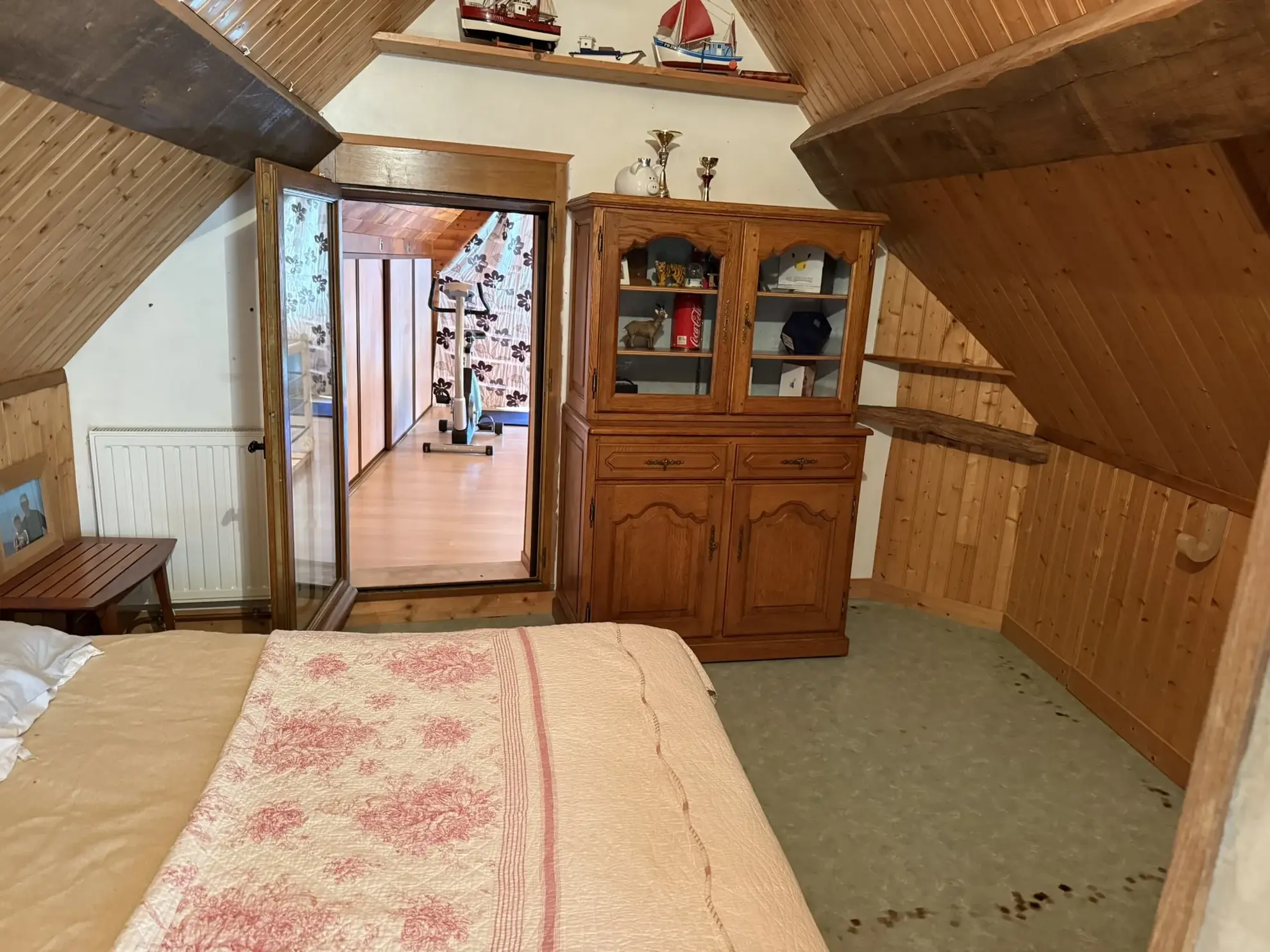 Maison individuelle de 144 m² avec dépendances en bord de rivière à Bossay-sur-Claise 