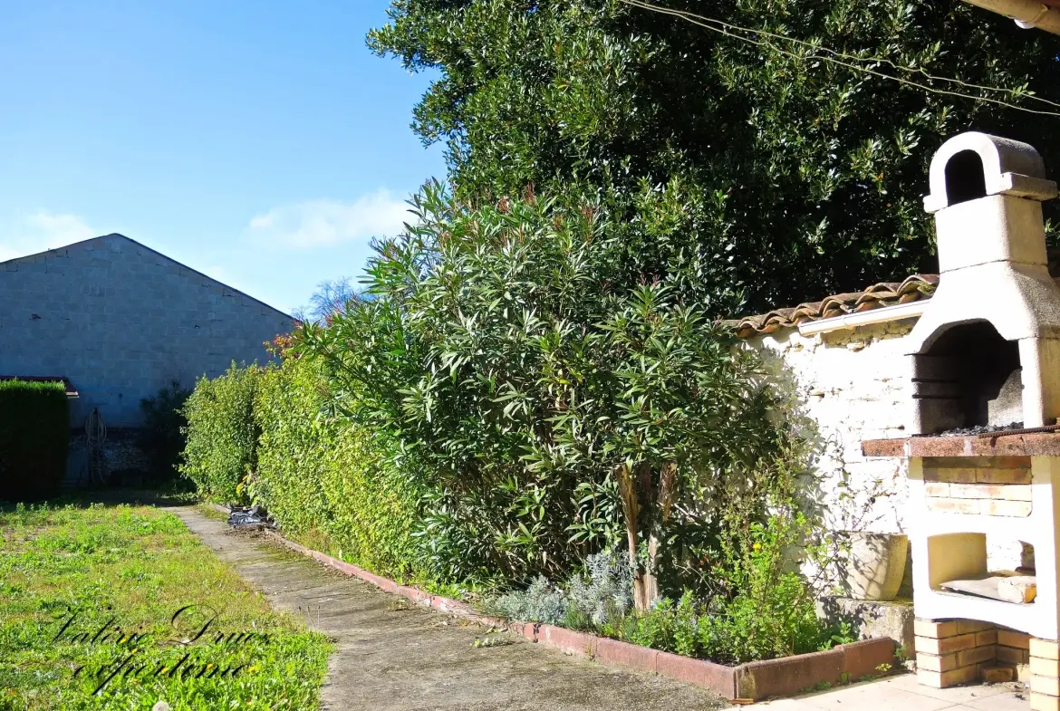 Maison avec jardin, garage et 3 chambres à Cognac - Quartier Saint Martin 