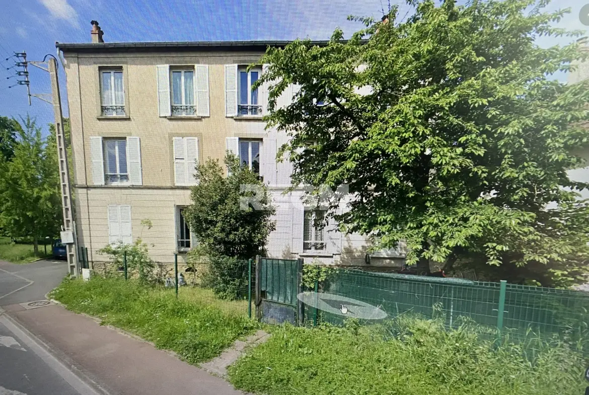 Appartement 2 pièces à Sucy-en-Brie proche du RER A - Opportunité à ne pas manquer 