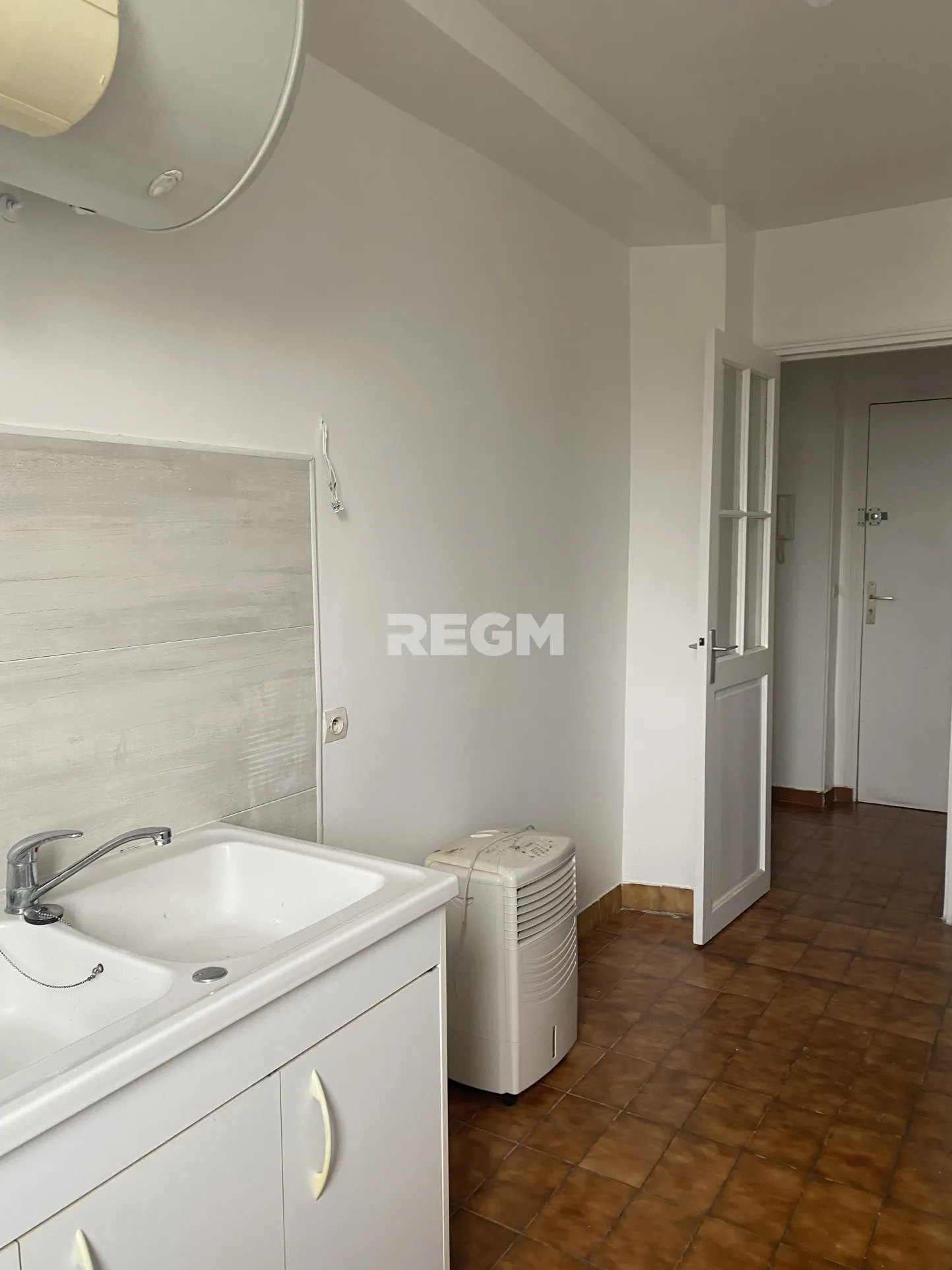 Appartement 2 pièces à Sucy-en-Brie proche du RER A - Opportunité à ne pas manquer 