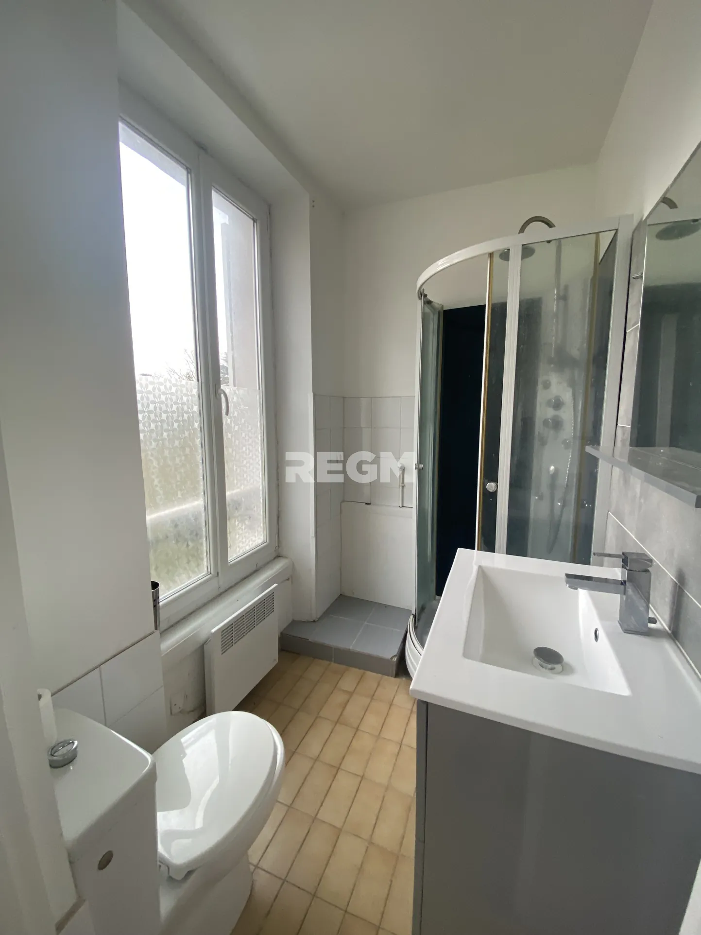Appartement 2 pièces à Sucy-en-Brie proche du RER A - Opportunité à ne pas manquer 