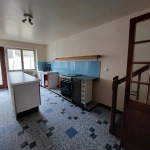Maison à rénover de 90 m² au cœur de Bouloire, proche commerces
