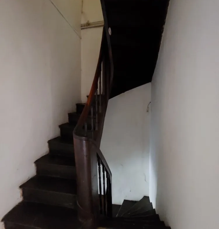 Maison à rénover de 90 m² au cœur de Bouloire, proche commerces 